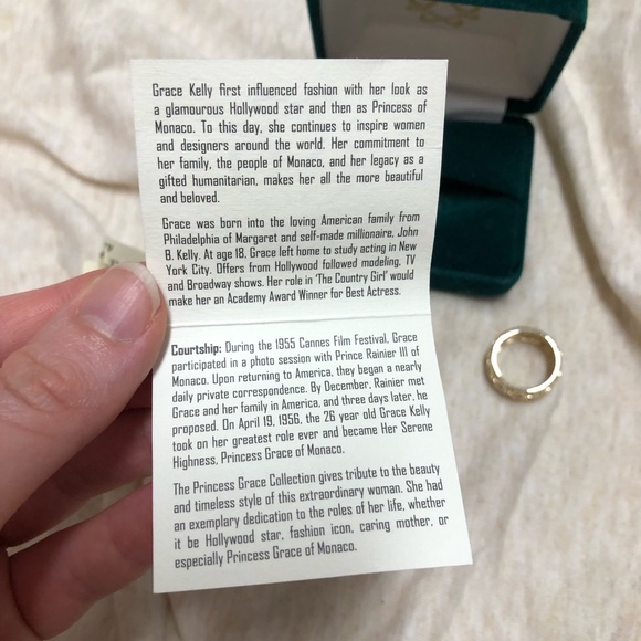 Grace Kelly Princess of Monaco Replica Ring - Picture 6 of 8